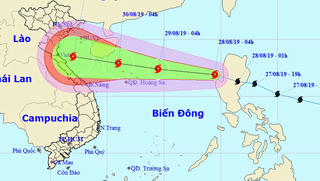 Bão hoành hành Biển Đông, không ngừng tăng cấp hướng vào Quảng Ninh - Phú Yên