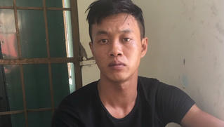 Thiếu nữ đi tham quan bị nam thanh niên chở lòng vòng ép giao cấu nhiều ngày