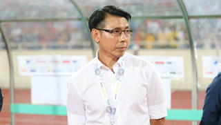HLV Tan Cheng Hoe đổ lỗi cho cầu thủ sau thất bại trước tuyển Việt Nam