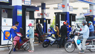 Giảm giá xăng dầu đồng loạt từ 15h hôm nay