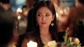 Song Hye Kyo bị chỉ trích nói dối