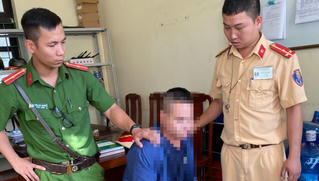 Buồn chuyện tình cảm, nam thanh niên cố nhảy cầu Bãi Cháy tự tử
