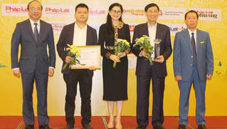 Vinh danh Doanh nghiệp, Doanh nhân 'Thượng tôn pháp luật, phát triển bền vững' 