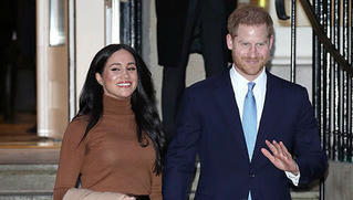 Nữ hoàng từng đề nghị cho nhà Meghan sống tự do trước đám cưới