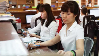 Mức lương, trợ cấp mới sắp áp dụng với hàng triệu công chức, viên chức 