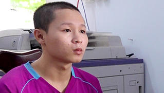 Yêu sau 1 tuần quen biết, gã trai nhiều lần đến nhà 'làm trò vợ chồng' với bé gái