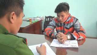 Nam thanh niên 'đánh võng xe' rồi đâm trọng thương Thượng úy công an