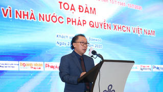  Tọa đàm “Báo Pháp luật Việt Nam 35 năm vì Nhà nước pháp quyền XHCN Việt Nam“