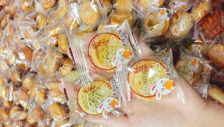 Bánh trung thu 2.000 đồng/chiếc, giật mình hàng Trung Quốc thượng hạng