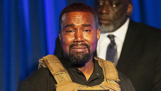 Bêu xấu Kim Kardashian thậm tệ, Kanye West cầu xin vợ tha thứ