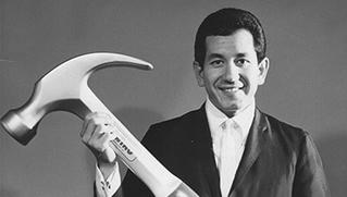 Ca sĩ Trini Lopez qua đời vì Covid-19