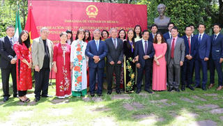 Long trọng tổ chức kỷ niệm 75 năm Quốc khánh Việt Nam tại nhiều nước