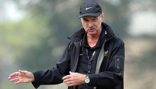 Huỳnh Đức, Công Vinh sốc khi HLV Alfred Riedl qua đời