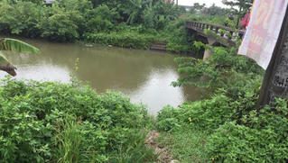 Khởi tố người cha 2 lần ôm 2 con lao xuống kênh tự tử