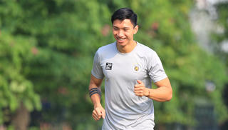 Đoàn Văn Hậu chấn thương nặng