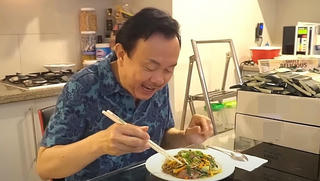 Cuộc sống một mình xa vợ của nghệ sĩ Chí Tài