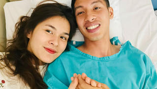 Vợ Hùng Dũng trải lòng về khoảng khắc chứng kiến chồng chấn thương