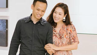 Bất ngờ về 'người đàn ông quyền lực' đằng sau diễn viên Hà Hương - 'Nguyệt thảo mai'