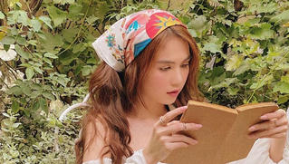 Sao Việt chuộng mốt khăn trùm đầu