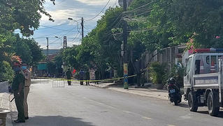 Người đàn ông bị thanh niên đi ô tô bắn tử vong trong đêm