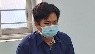 Nửa đêm đi nhờ xe thanh niên mới ra tù, người phụ nữ bị hiếp dâm