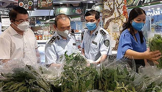 Hà Nội tăng kiểm tra, 'siết' xử lý để chống đầu cơ, găm hàng, tăng giá bất hợp lý