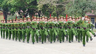 Không nhận hoa, tiếp khách nhân kỷ niệm Ngày Công an nhân dân