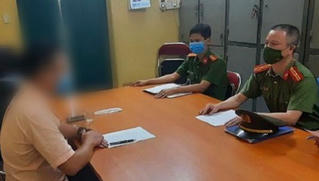 Người đàn ông tự xưng tiến sĩ lăng mạ công an bị xem xét xử lý loạt vi phạm