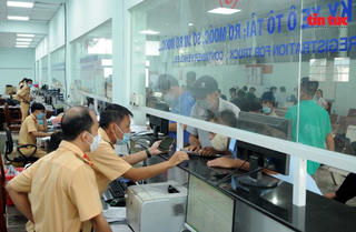 Hạn cuối cho chủ phương tiện sang tên đổi chủ