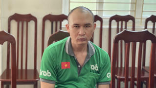 Cướp điện thoại của người say rồi lừa bạn nạn nhân hàng chục triệu đồng