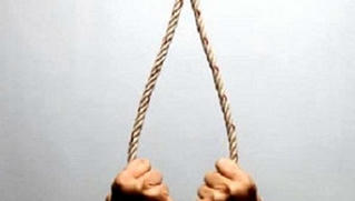 Cô gái tuổi 19 tử vong ở quán massage