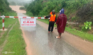 Nhiều người ở miền Trung mất tích do mưa lũ