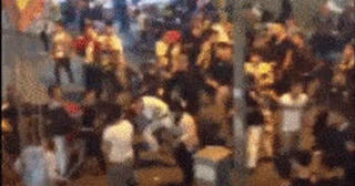 Người đi đường chết oan vì bị 17 thanh, thiếu niên chém nhầm