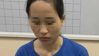 Khởi tố nữ nhân viên dọn vệ sinh cưỡng đoạt tài sản