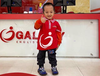 Bé 5 tuổi tính nhẩm nhanh hơn máy tính