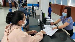 Quy định đổi, trả hoặc bảo lưu vé tàu Tết năm 2022 thế nào?