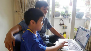 Thầy cô là người bạn lớn bảo vệ trẻ trên môi trường mạng