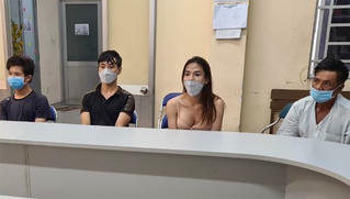 Dàn cảnh cướp tài sản người đàn ông 'ưa của lạ'