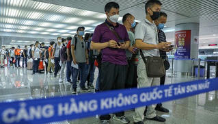 Bay thương mại chở khách quốc tế tử 15/12, dỡ cách ly với khách tiêm đủ liều vaccine?