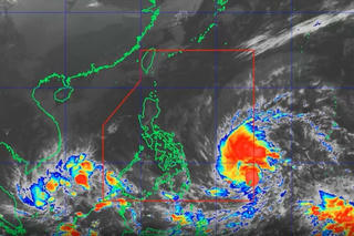Hàng chục nghìn người Philippines rời nhà cửa tìm nơi tránh bão RAI