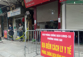 Cận cảnh nơi theo dõi, điều trị F0 tại nhà phố cổ ở Hà Nội 