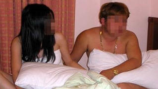 'Đột kích' khách sạn trong đêm, phát hiện đường dây bán dâm 3 triệu đồng ở Thanh Hóa