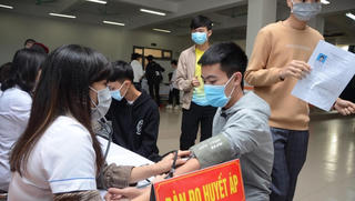 Khám sức khỏe cho sinh viên ít nhất 1 lần mỗi năm học