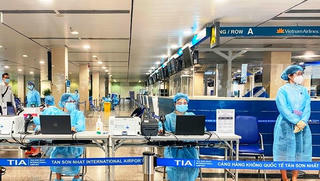 Thu giá test nhanh SARS-CoV-2 tại các cảng hàng không Việt Nam