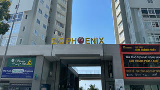 Một phụ nữ rơi từ tầng cao chung cư tử vong