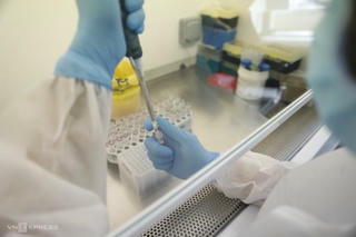 3 ca nhiễm Omicron cộng đồng cùng đi ăn với người nhập cảnh