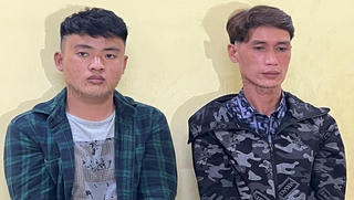 Hai đối tượng dùng dao cướp tài sản cặp đôi trong công viên, nạn nhân phải khâu hàng chục mũi