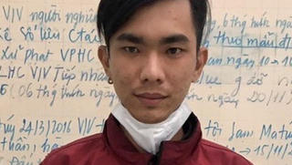 Hung hãn đạp đổ xe máy sau va chạm giao thông khiến 2 người thiệt mạng