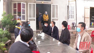 Chồng tử vong, vợ nguy kịch trong phòng đốt than đóng kín cửa