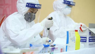 Công bố giá xét nghiệm COVID-19 mới từ ngày 21/2